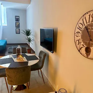 Сasa de vacaciones Residenza Elegante - A 5 Fermate Dal Duomo, Milán